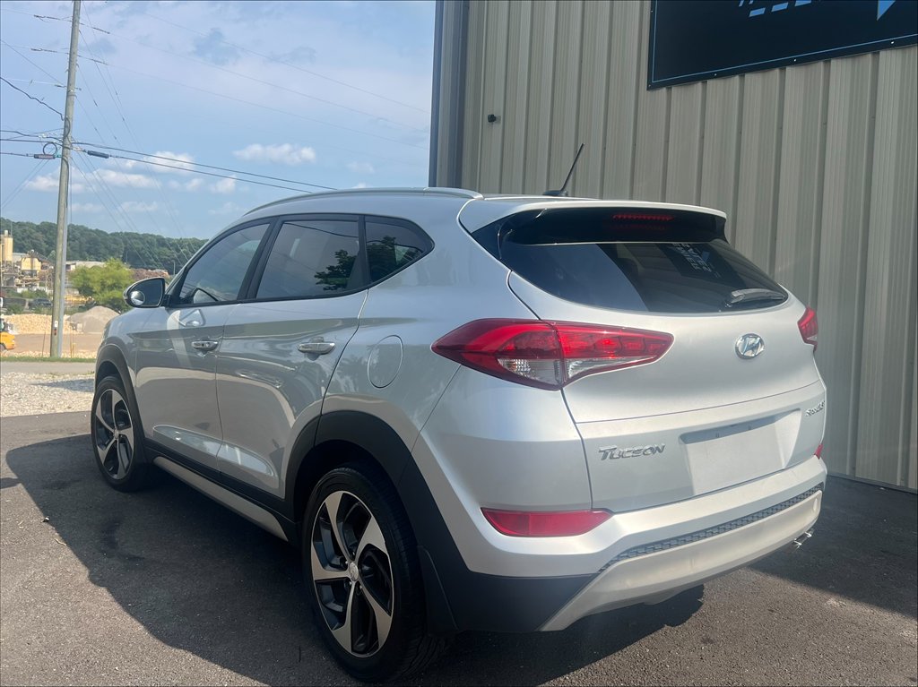 2017 Hyundai Tucson - $10,990