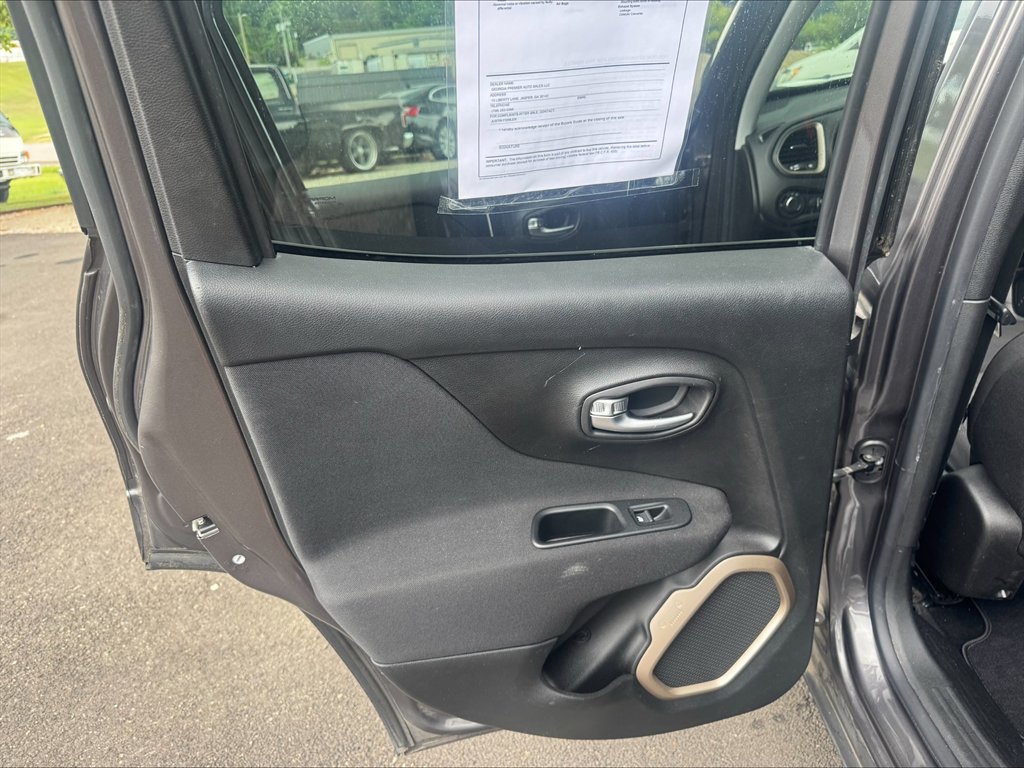 2017 Jeep Renegade - $10,990