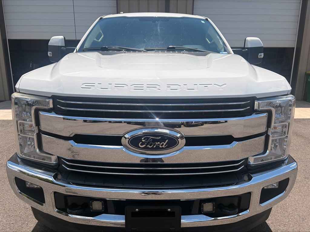 2017 Ford F-250 - $42,990