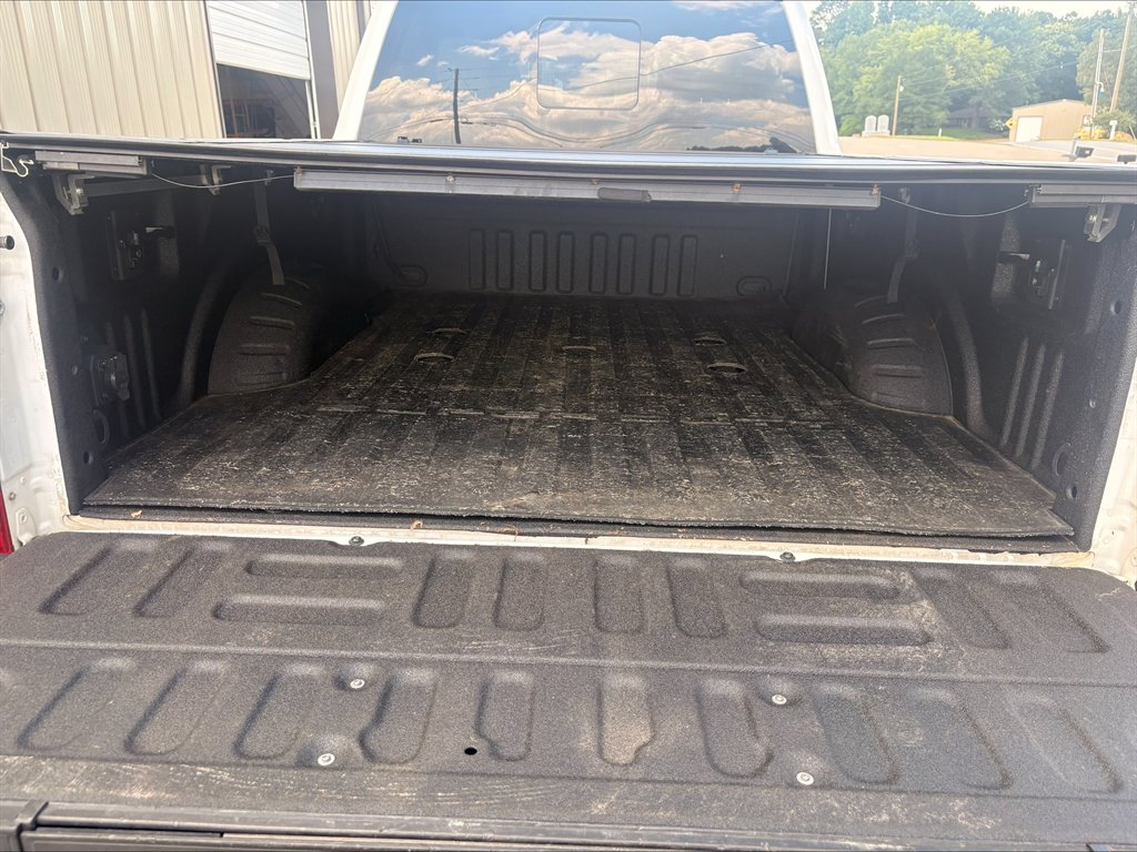 2017 Ford F-250 - $42,990