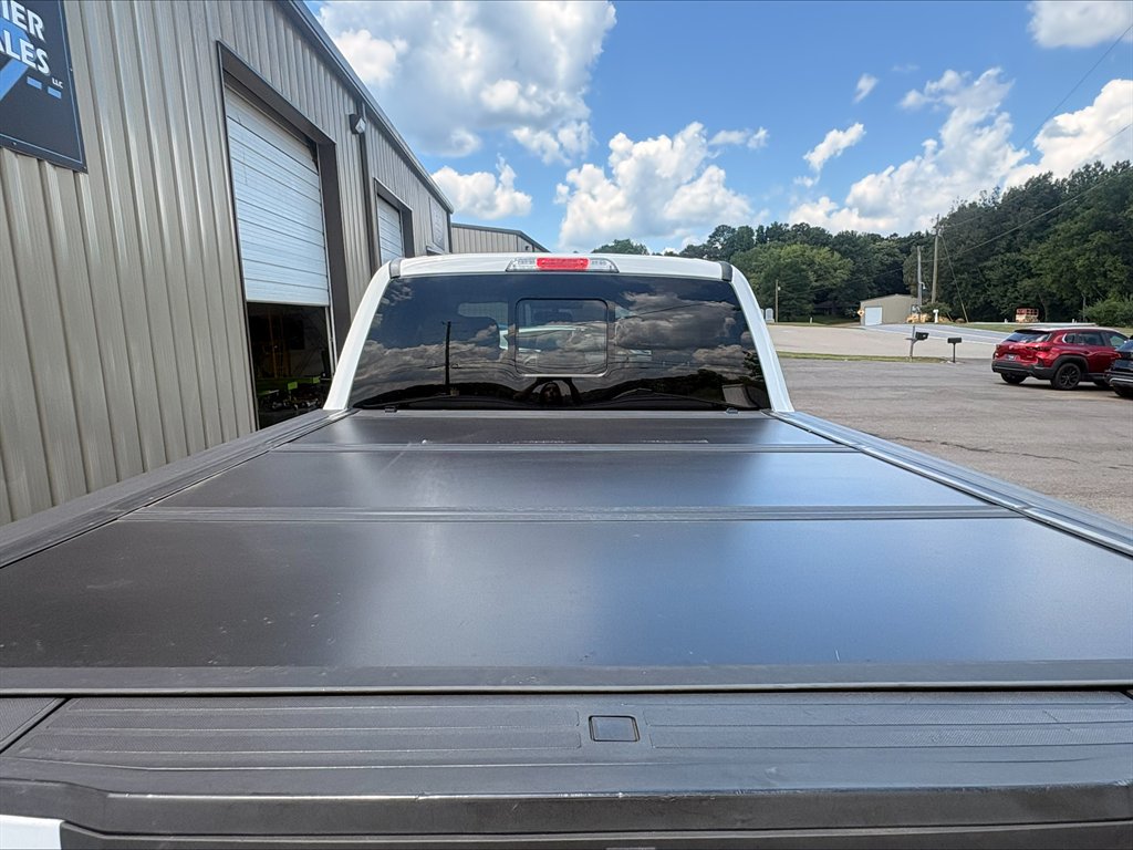 2017 Ford F-250 - $42,990