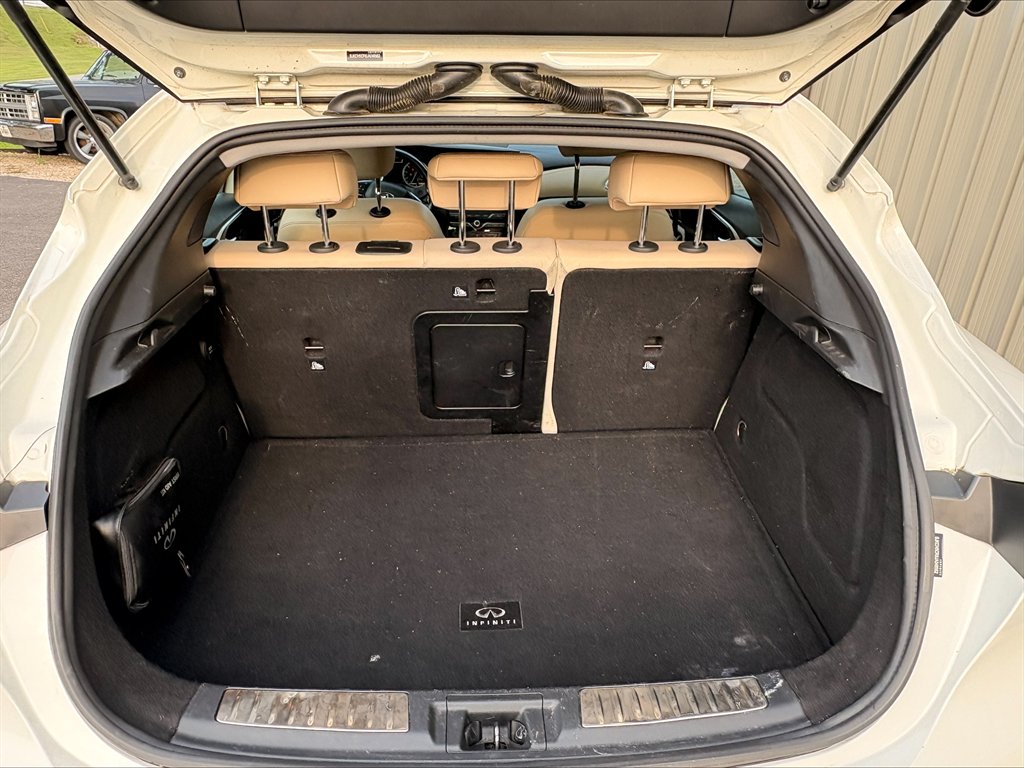 2018 INFINITI QX30 - $15,990