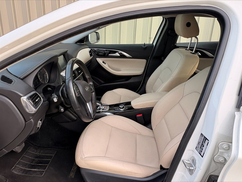 2018 INFINITI QX30 - $15,990