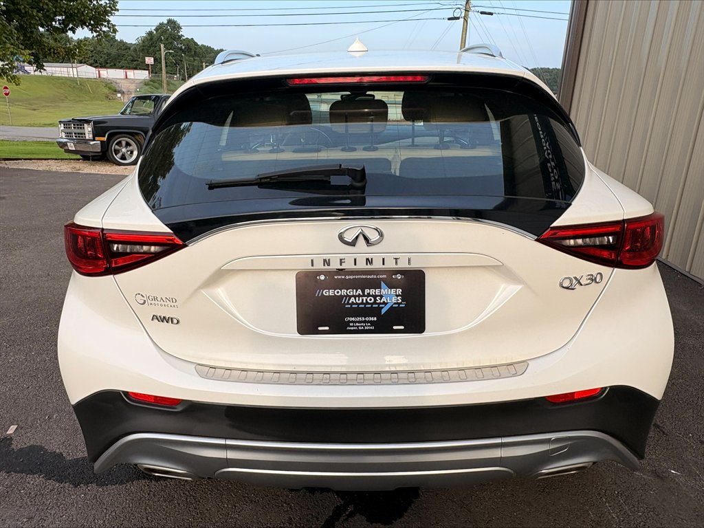 2018 INFINITI QX30 - $15,990