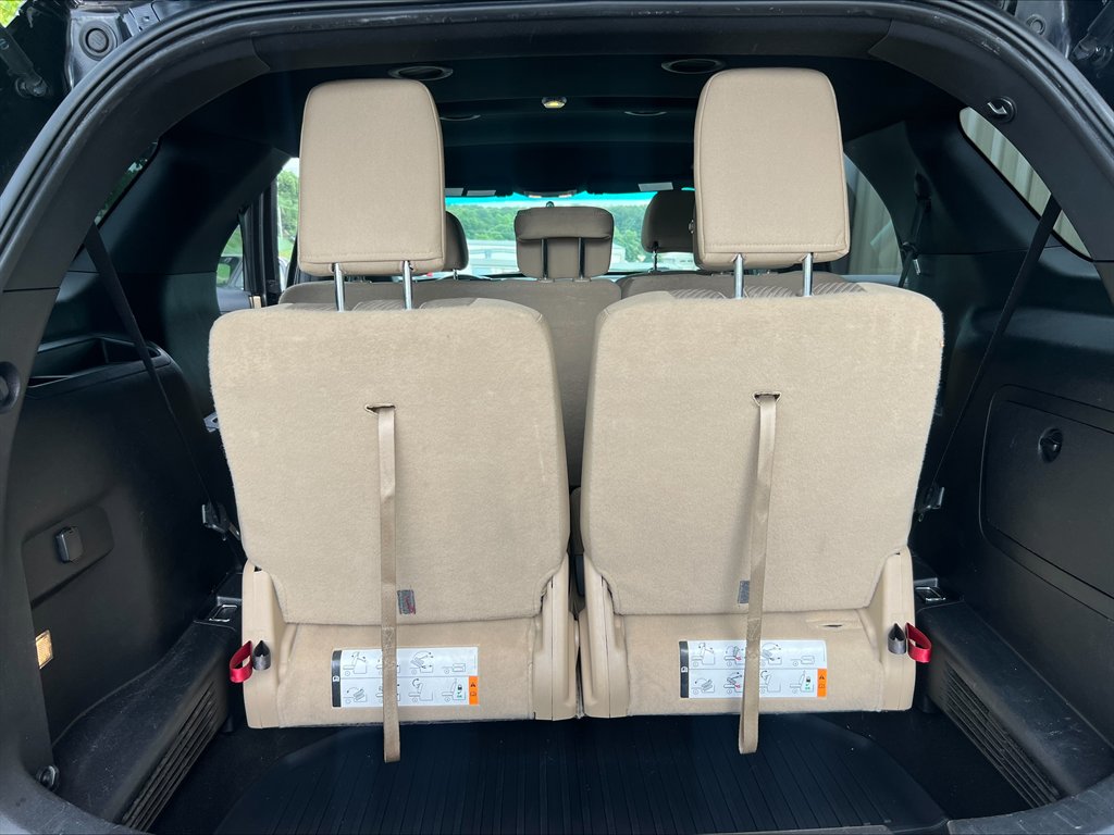 2017 Ford Explorer - $14,990