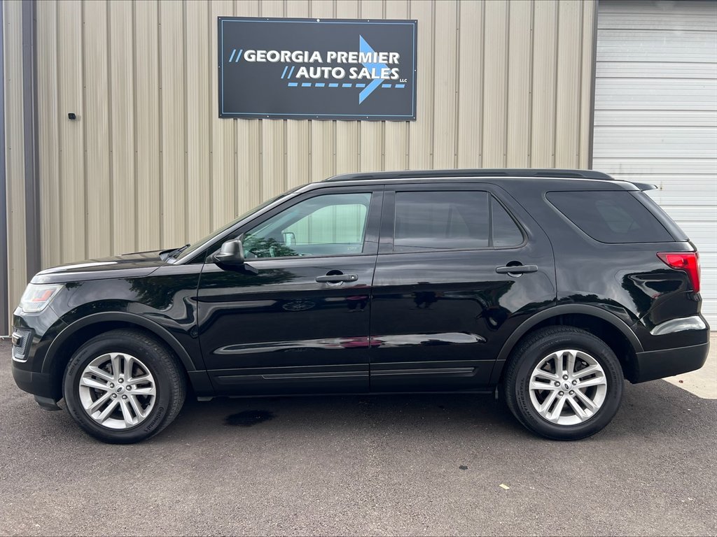 2017 Ford Explorer - $14,990