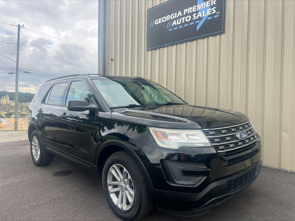 2017 Ford Explorer - $14,990