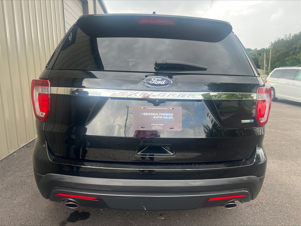 2017 Ford Explorer - $14,990