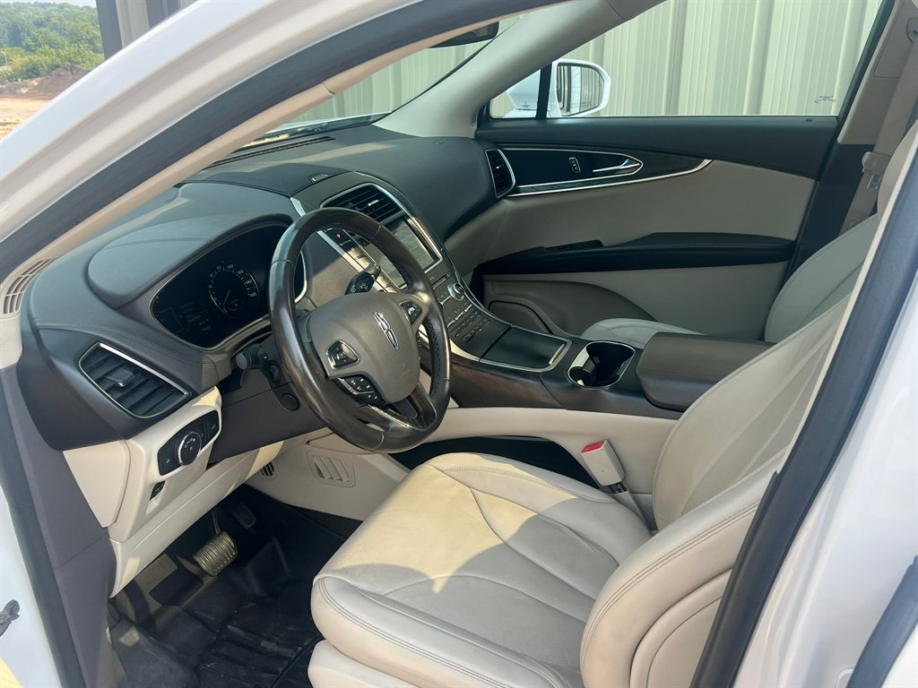 2017 Lincoln MKX - $16,990