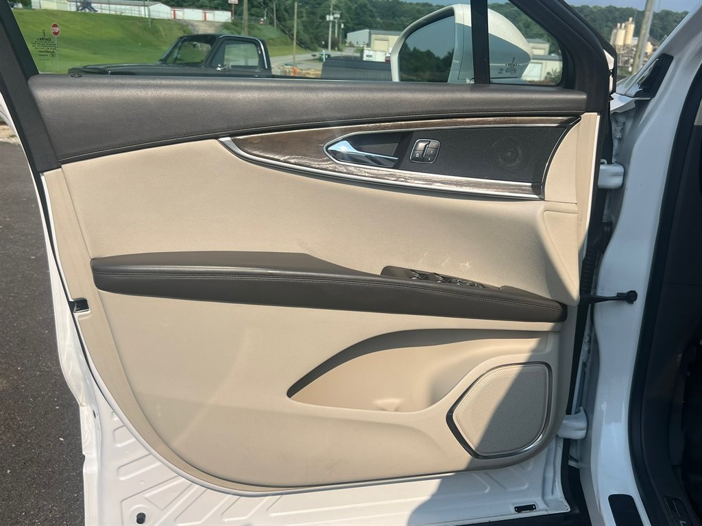 2017 Lincoln MKX - $16,990