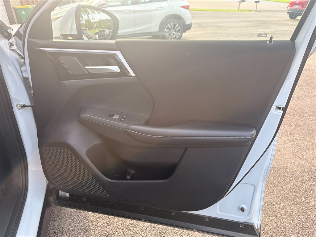 2024 Mitsubishi Outlander - $25,990