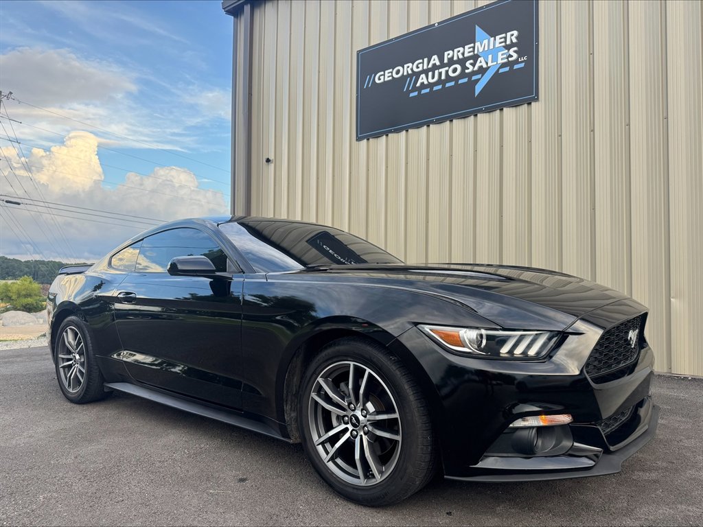 2017 Ford Mustang - $15,990