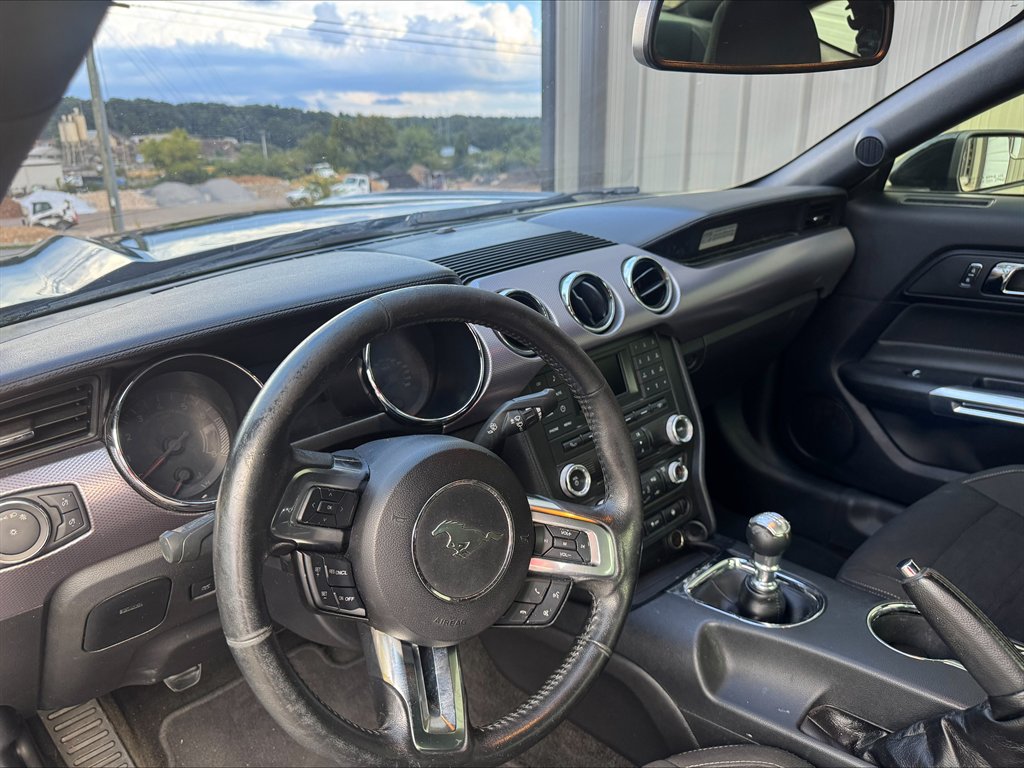 2017 Ford Mustang - $15,990