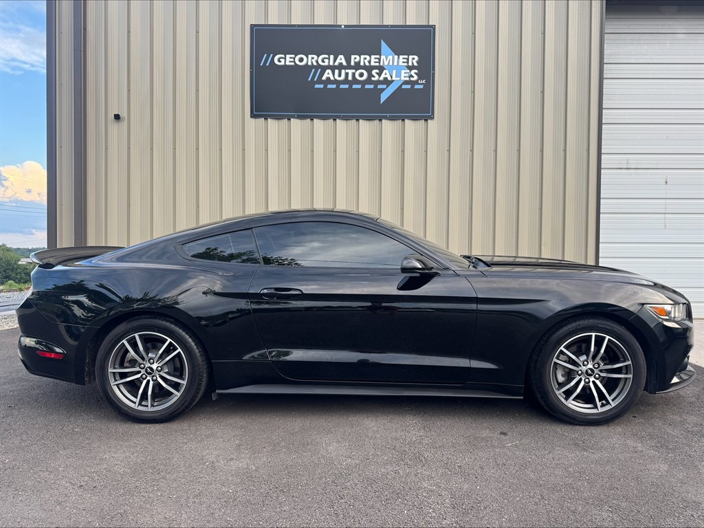 2017 Ford Mustang - $15,990