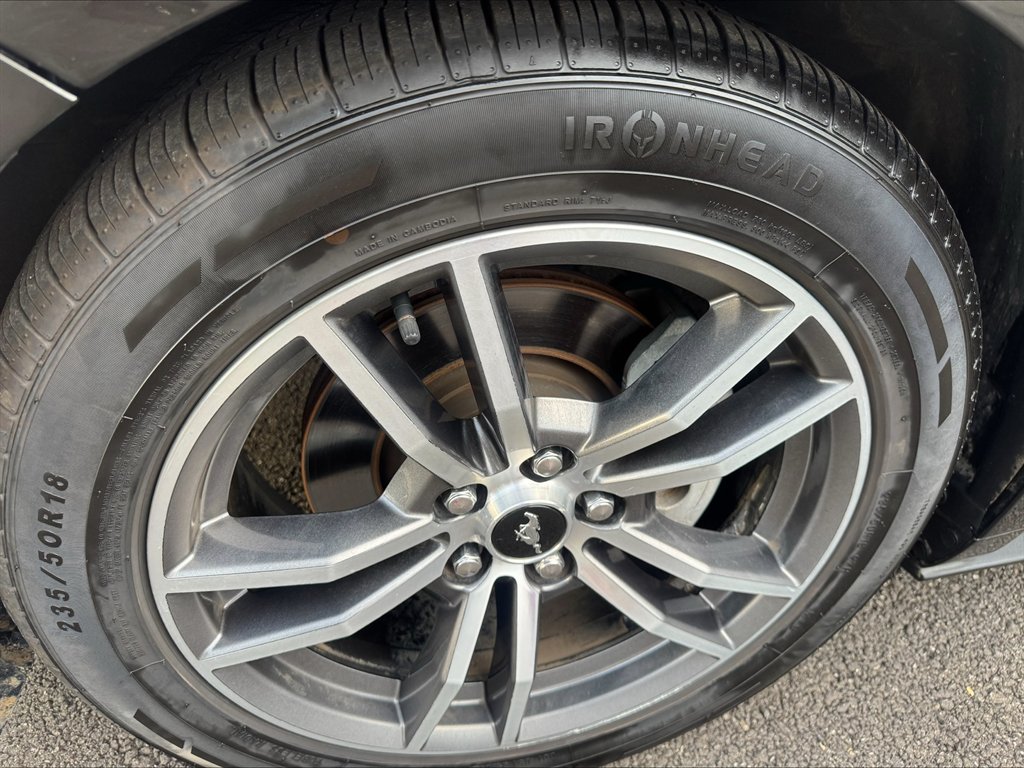 2017 Ford Mustang - $15,990