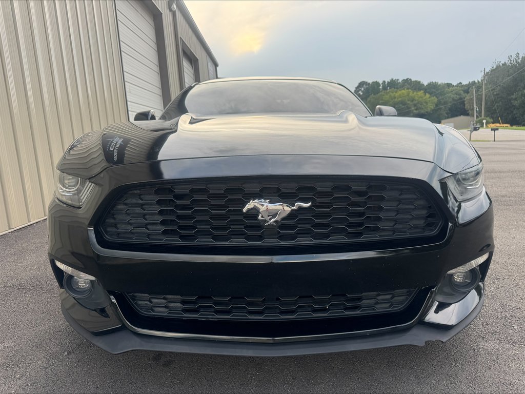 2017 Ford Mustang - $15,990