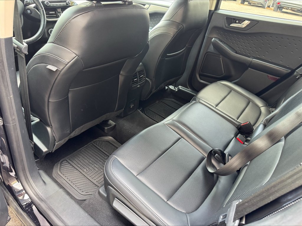 2020 Ford Escape - $15,990