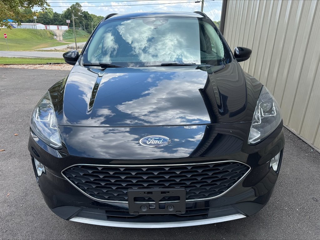 2020 Ford Escape - $15,990