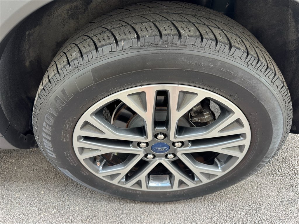 2020 Ford Escape - $15,990