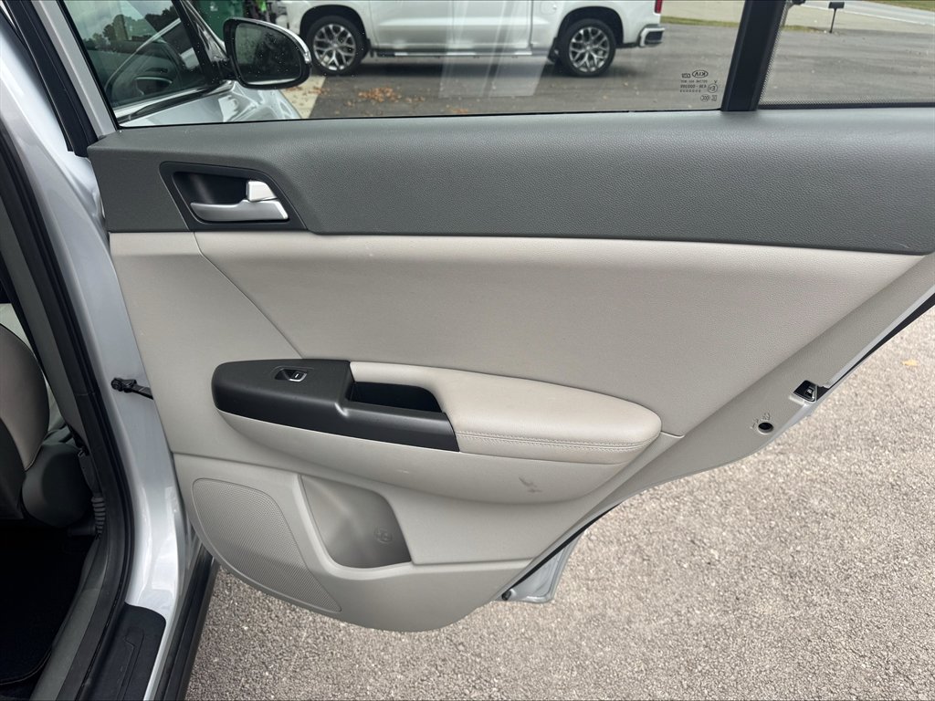 2017 Kia Sportage - $12,990
