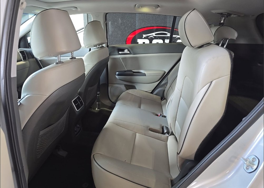 2017 Kia Sportage - $12,990