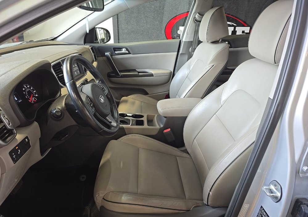 2017 Kia Sportage - $12,990