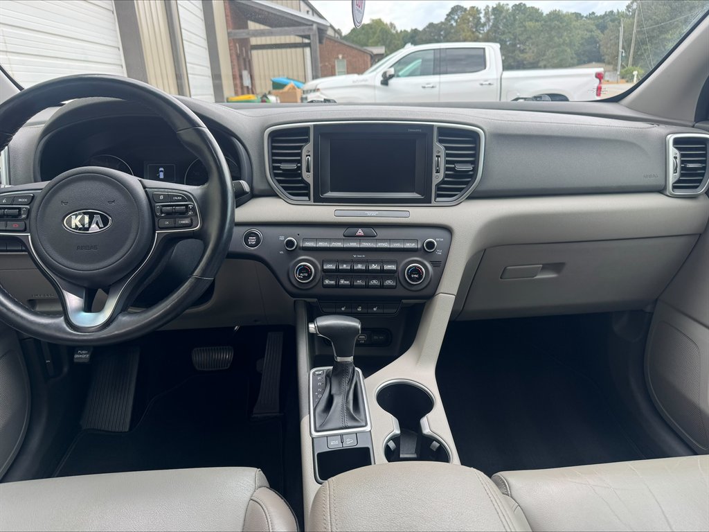 2017 Kia Sportage - $12,990