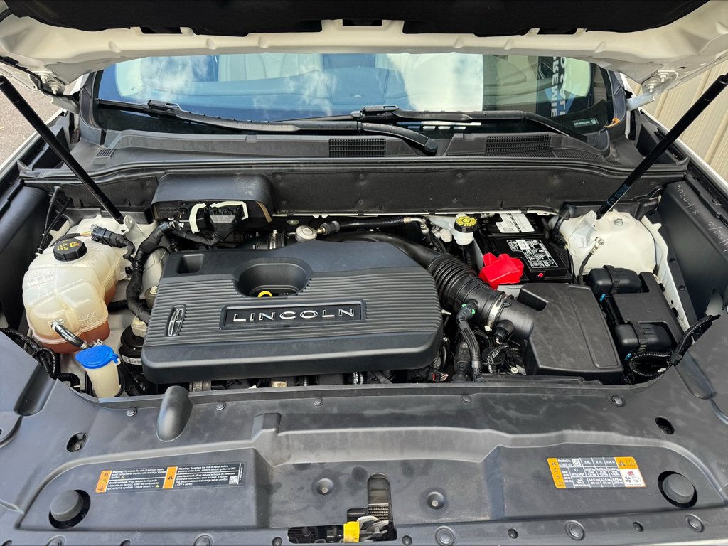 2019 Lincoln Nautilus - $16,990