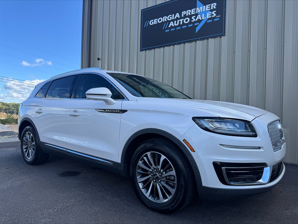 2019 Lincoln Nautilus - $16,990
