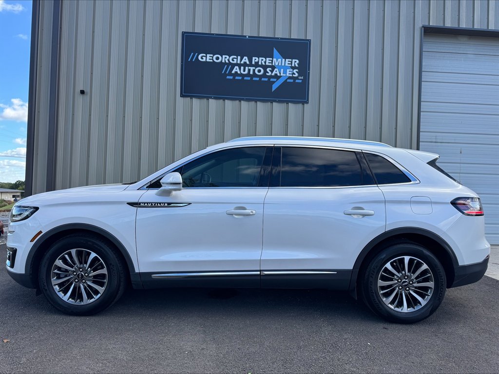 2019 Lincoln Nautilus - $16,990