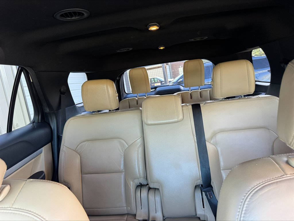 2017 Ford Explorer - $12,990