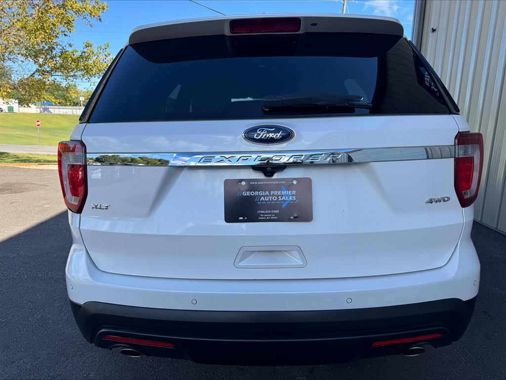 2017 Ford Explorer - $12,990