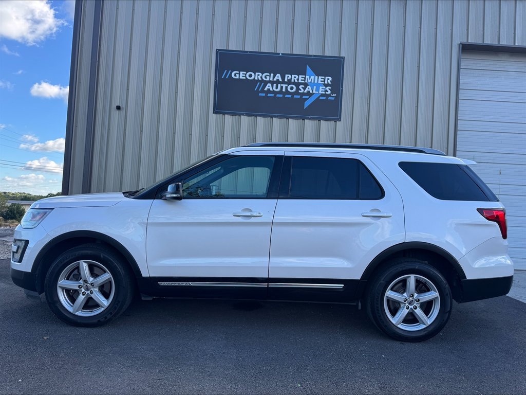 2017 Ford Explorer - $12,990