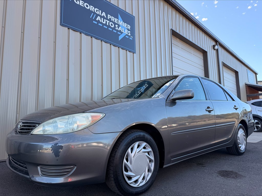 2006 Toyota Camry - $2,990