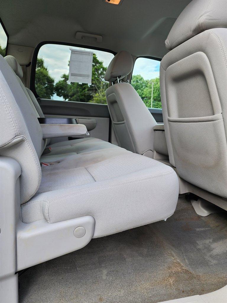2012 Chevrolet Silverado 1500 - $7,200