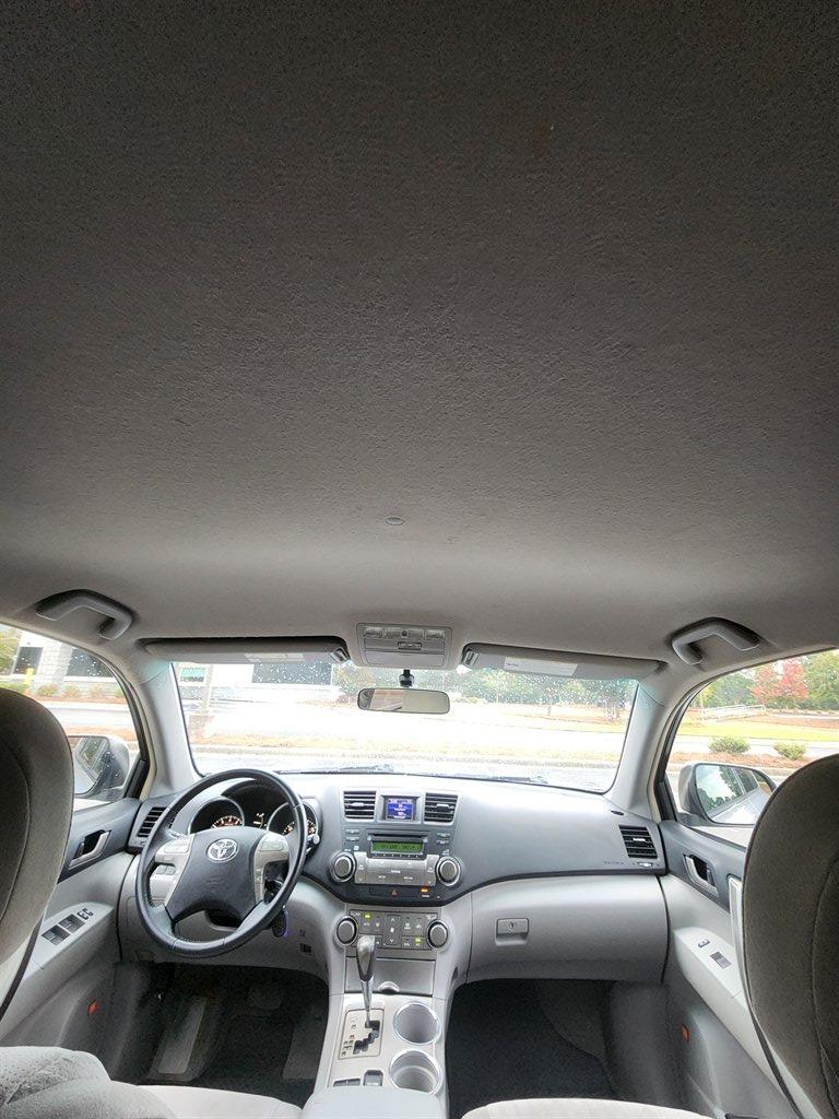 2008 Toyota Highlander - $5,200