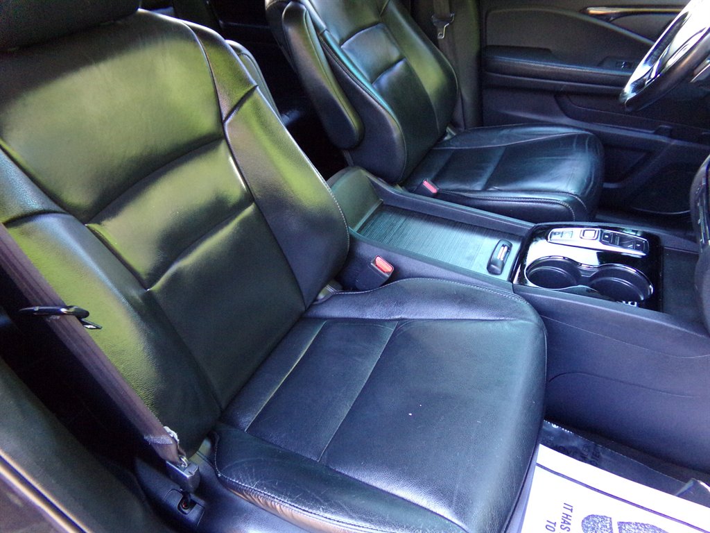 2016 Honda Pilot Touring photo