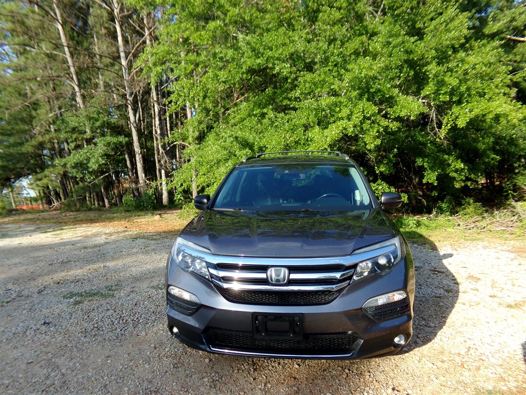 2016 Honda Pilot Touring photo