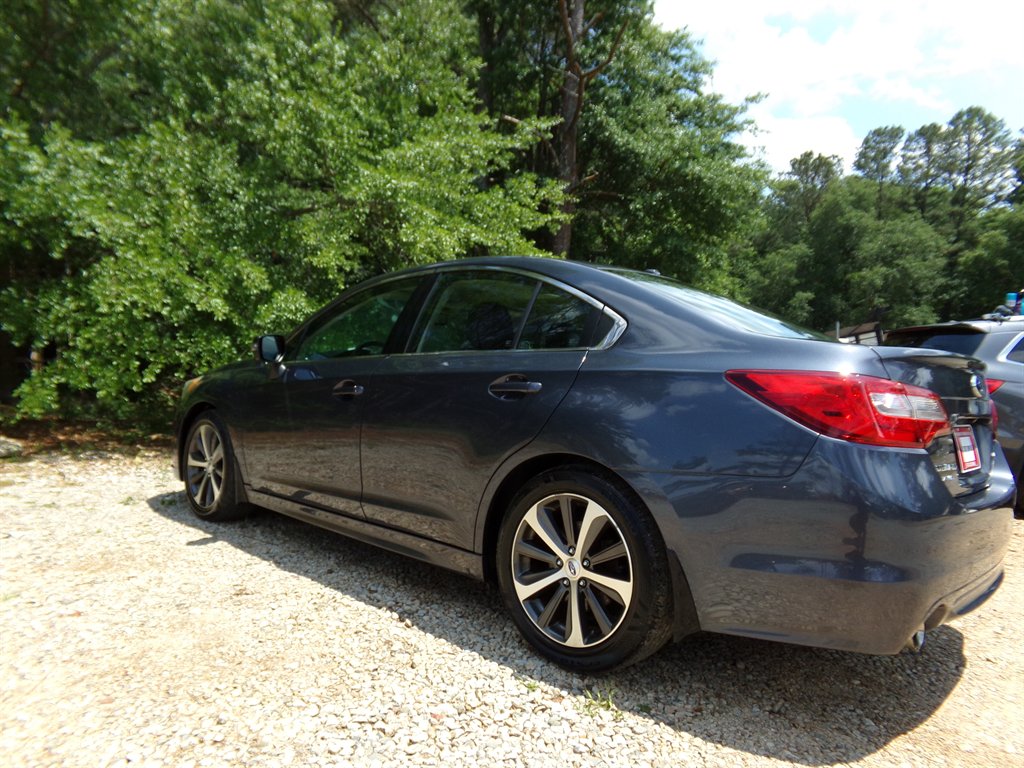 2015 Subaru Legacy Limited photo