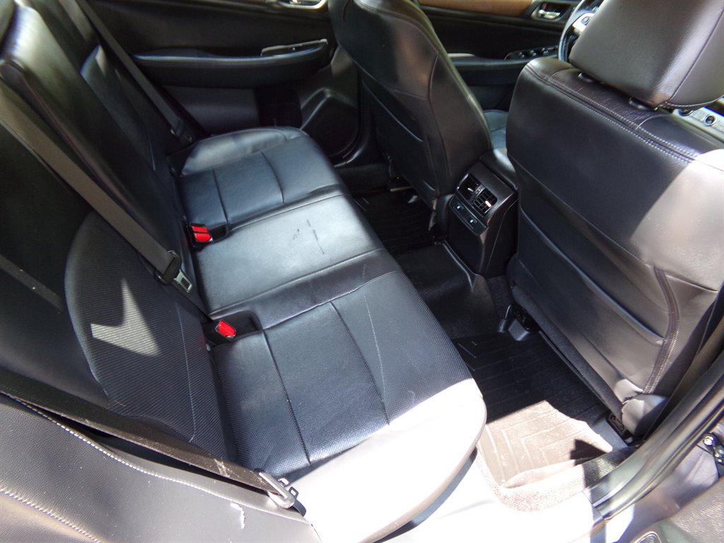2015 Subaru Legacy Limited photo
