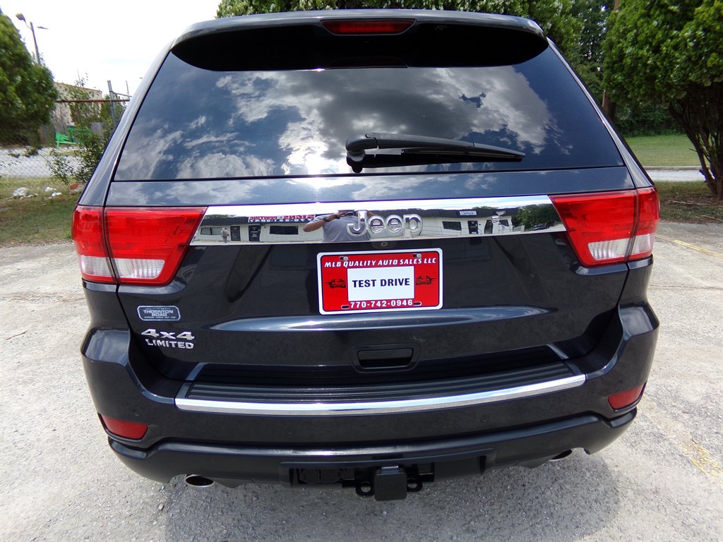 2013 Jeep Cherokee - $9,800