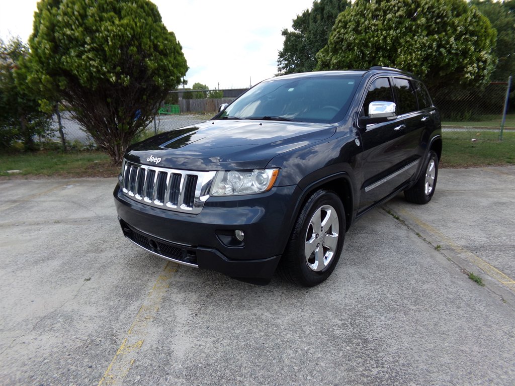 2013 Jeep Cherokee - $9,800