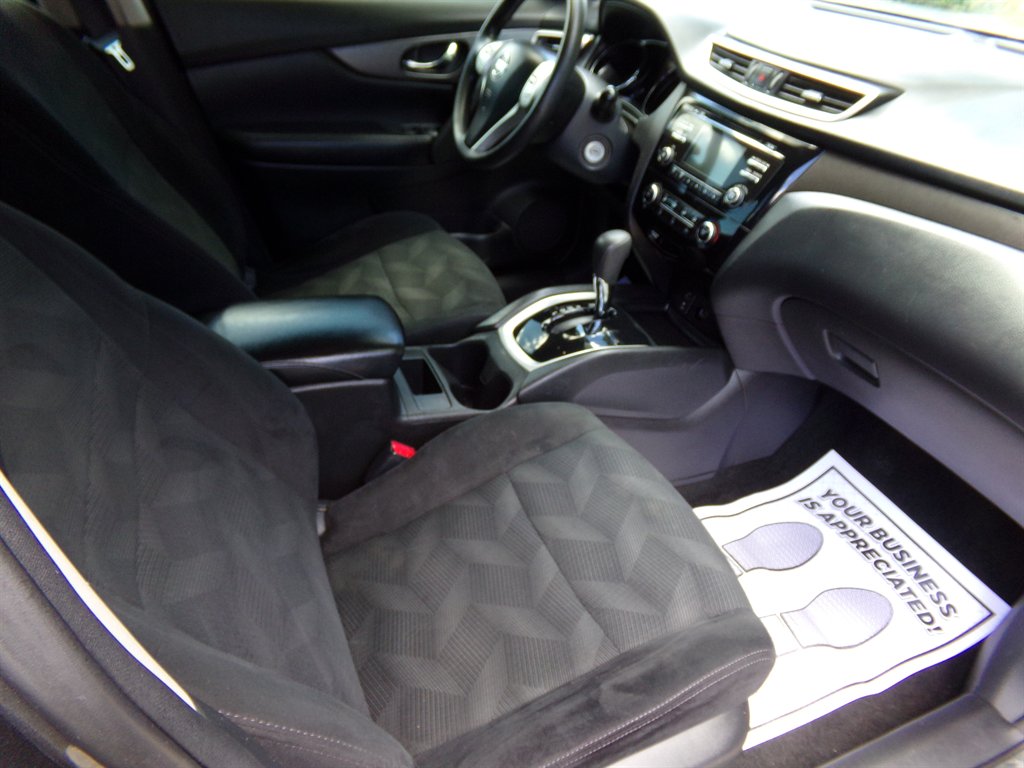 2016 Nissan Rogue - $8,500