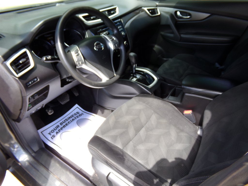 2016 Nissan Rogue - $8,500