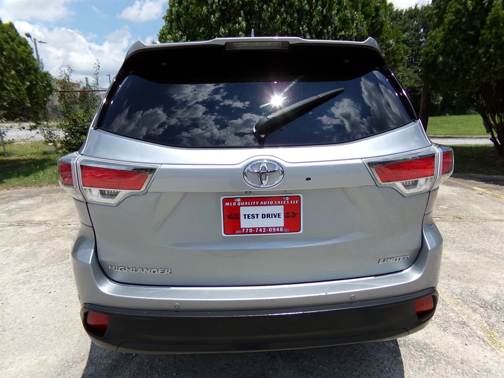 2014 Toyota Highlander - $14,900