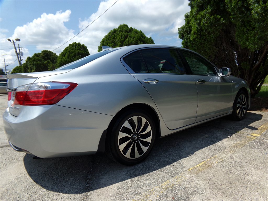 2014 Honda Accord - $11,200