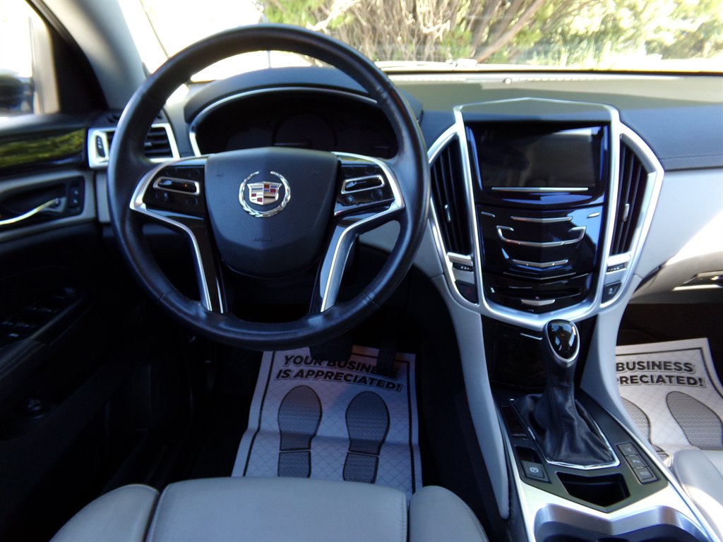 2015 Cadillac SRX - $8,200