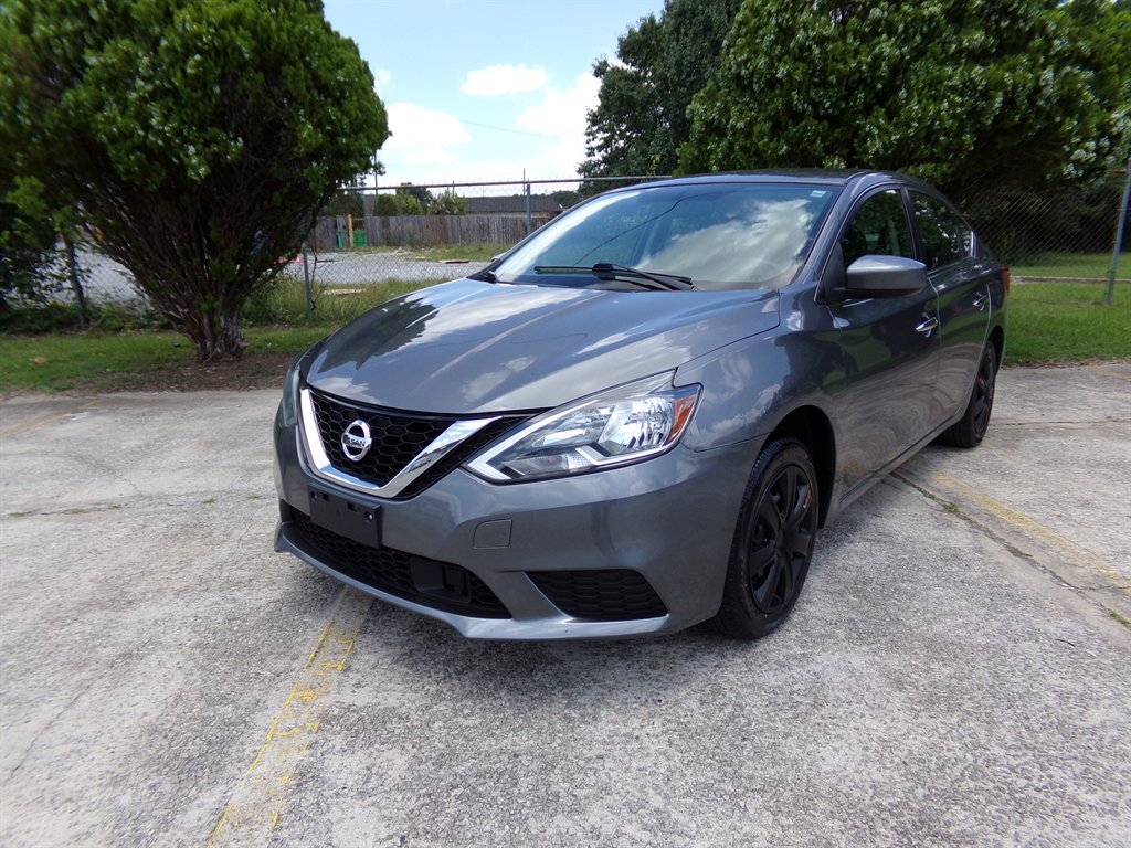 2019 Nissan Sentra - $11,900