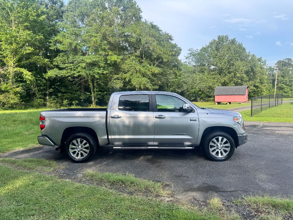 2016 Toyota Tundra - $19,995