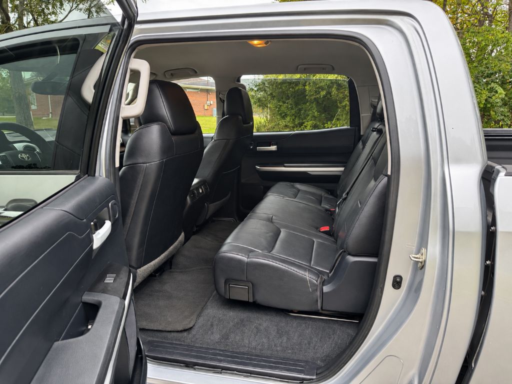 2016 Toyota Tundra - $19,995